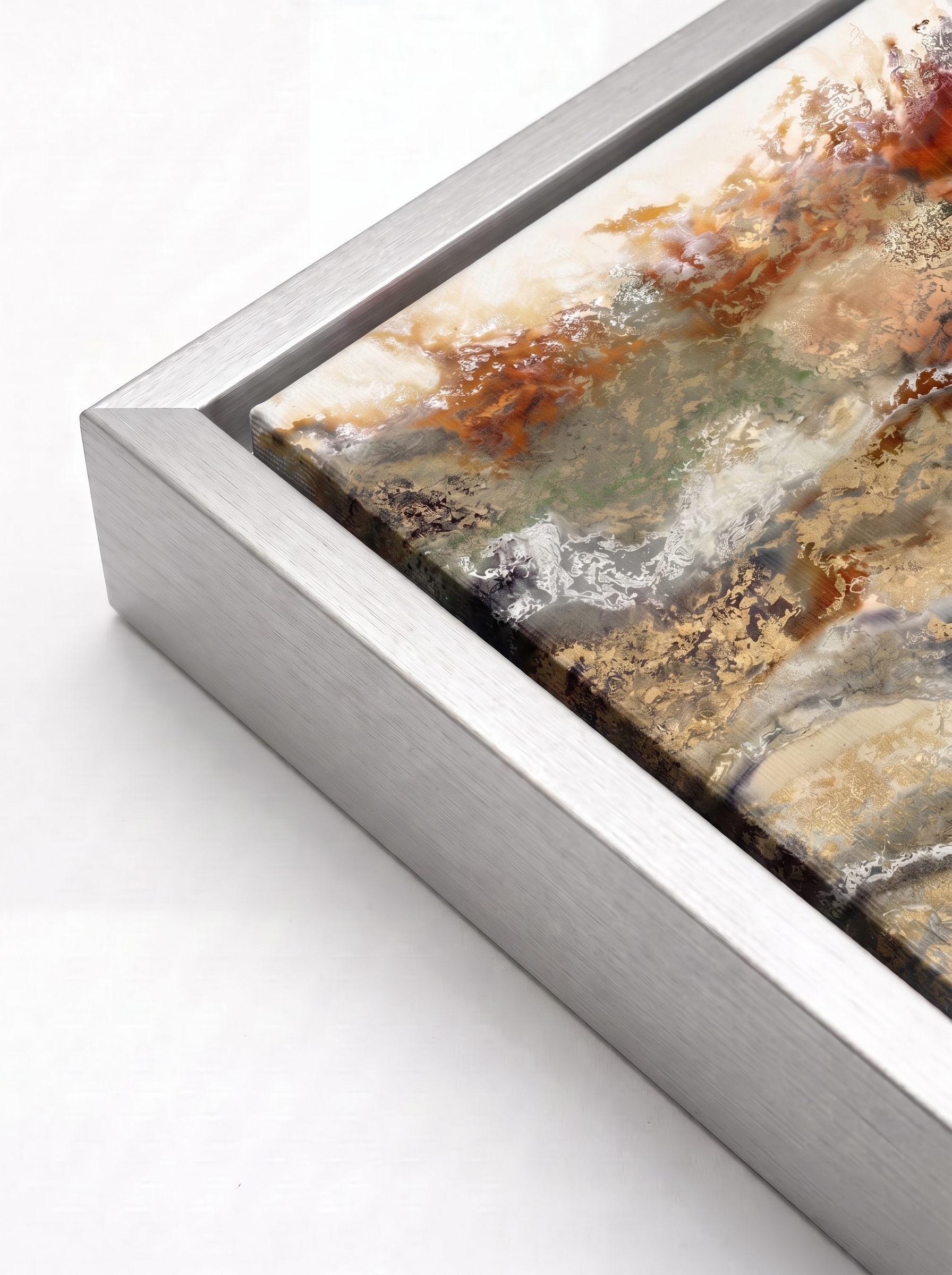 Odyssey - Print, silver floater frame corner detail (canvas)#Frame_Silver